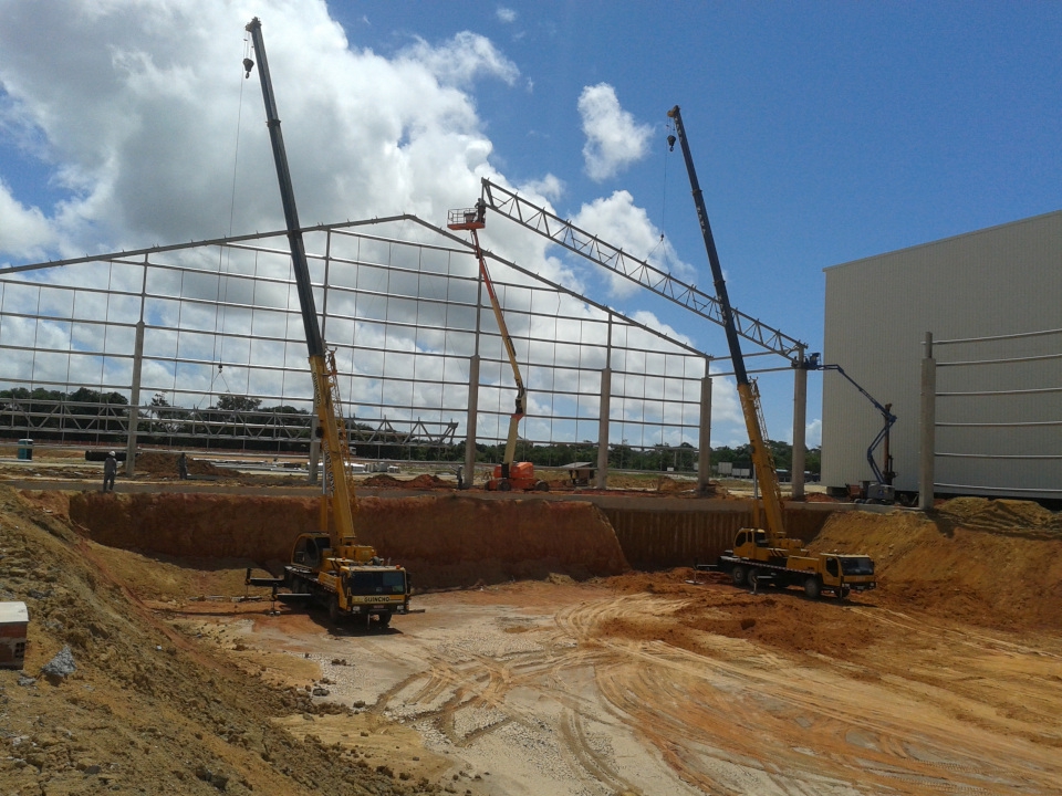 Montagem de estruturas metálicas